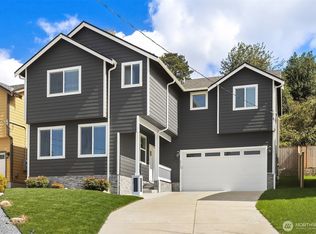 2112 SW 103rd Place, Seattle, WA