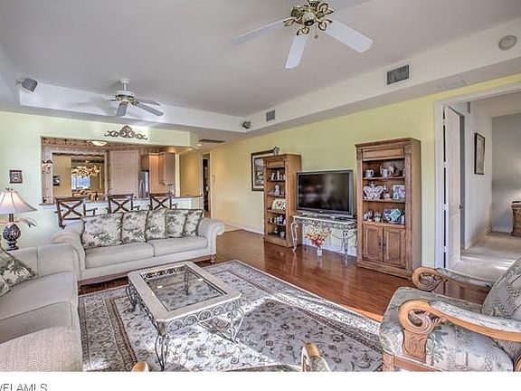 5th image of 10101 Bellavista Cir APT 802