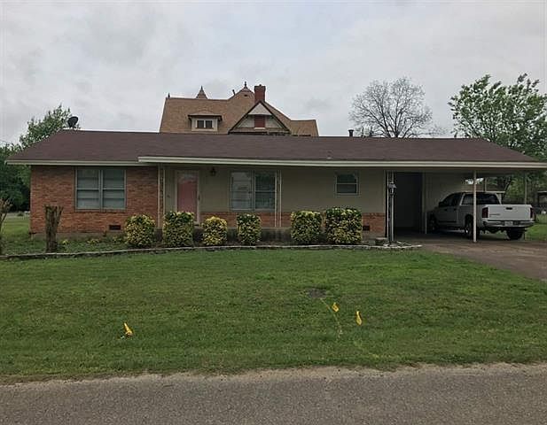 1st image of 901 N 10th St