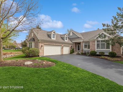 16 Twelve Lakes Ct, Lake In The Hills, IL, 60156