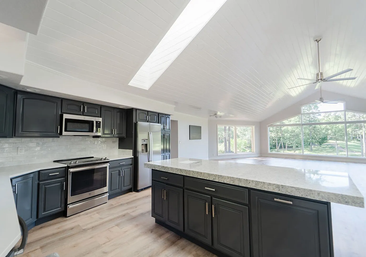 Beautiful home on the private Diamante golf course — Photo 4