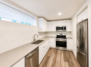 4709 8th Ave NE #A, Seattle, WA 98105
