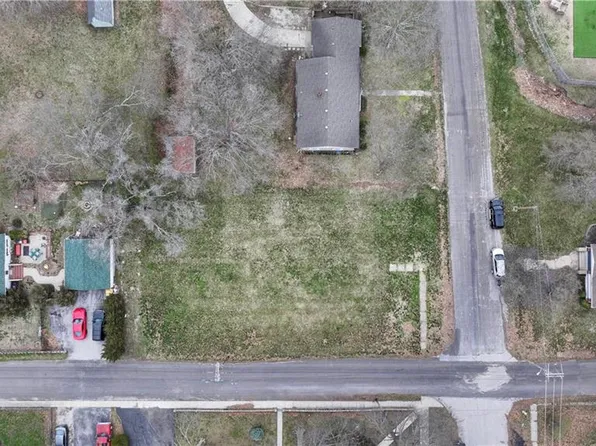 W Riley St, Plattsburg, MO 64477