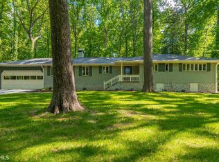 5253 Rosser Rd, Smoke Rise, GA 30087