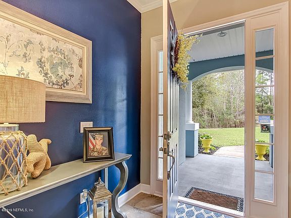 2895 Preserve Landing Drive-008-6-Foyer-