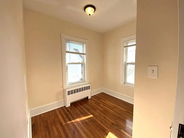18-20 N High St #4 — Photo 13