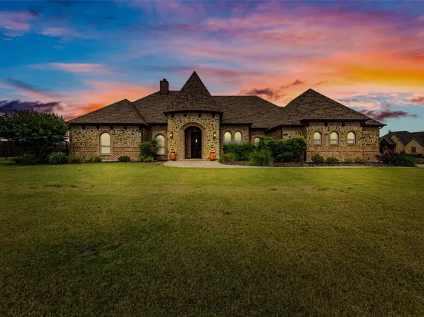 3231 W Alamosa Dr, Terrell, TX 75160