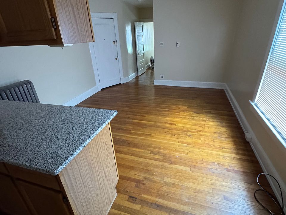 1st image of 1711 Hanover Ave APT 10