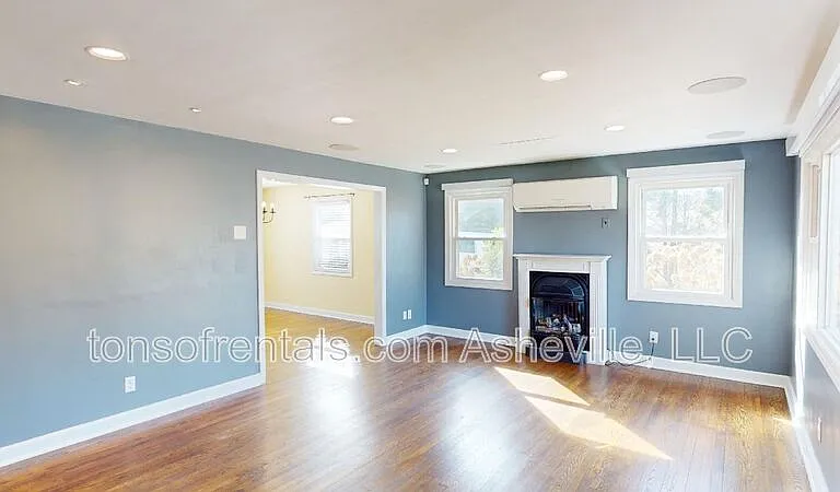 653 Long Shoals Rd — Photo 2