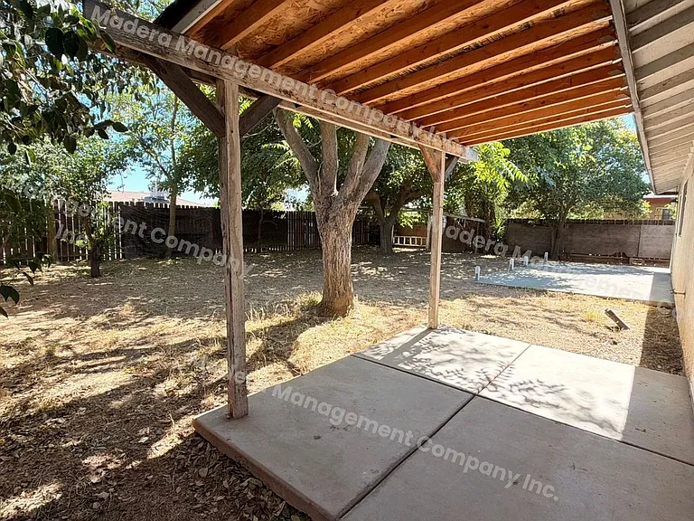 1312 Sanarita Way — Photo 27