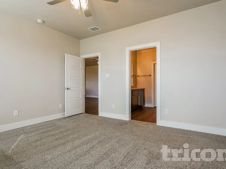 10106 Fort Brown Trl — Photo 7