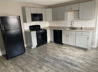 445 Rhawn St FLOOR 2, Philadelphia, PA 19111