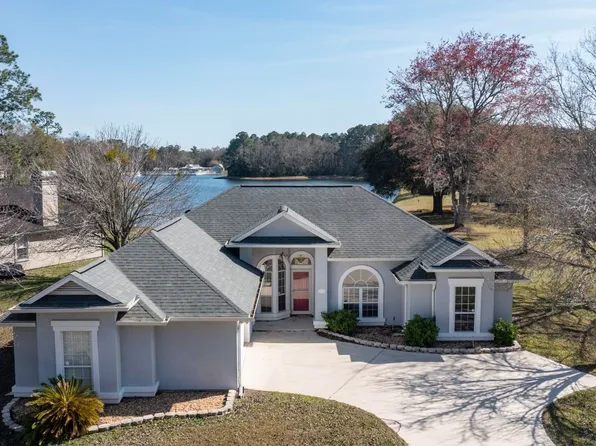 702 Wild Grape Dr, Saint Marys, GA 31558