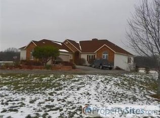 6100 Baumhoff Ave NW, Comstock Park, MI 49321