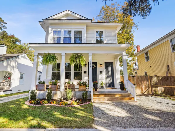 728 E 37th St #A, Savannah, GA 31401