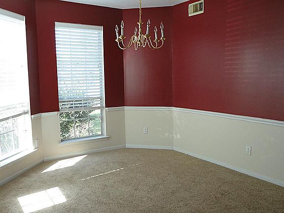 4th image of 19342 Laguna Woods Dr
