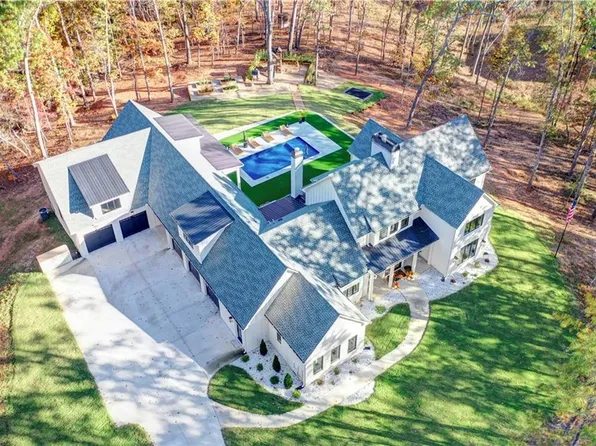 2561 Cokers Chapel Rd, Ball Ground, GA 30107