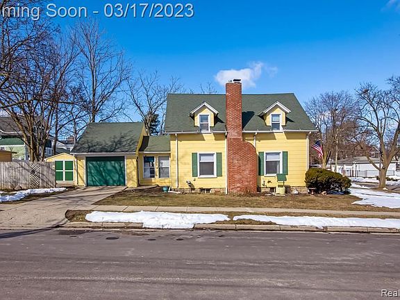 2nd image of 307 N Washington St