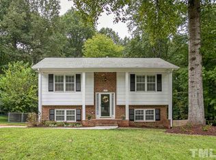 1017 Mockingbird Dr, Raleigh, NC 27615