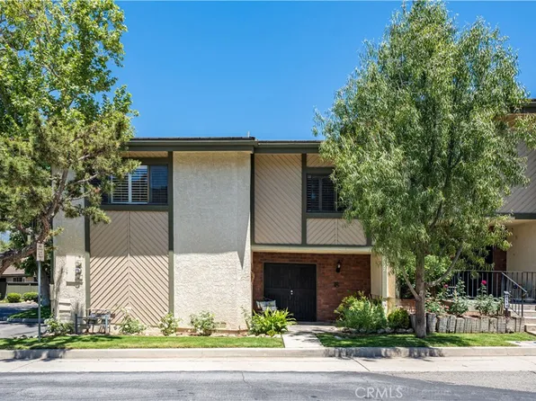 2417 E Curtis Ct, Glendora, CA 91741