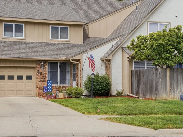 5603 SW Foxcroft North Cir #2, Topeka, KS 66614