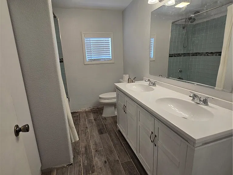 3597 Pedley Ave — Photo 10