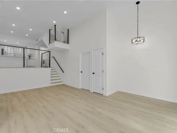 5435 Yarmouth Ave Unit 9, Encino, CA 91316