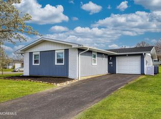 1 Markham Rd, Brick, NJ 08724