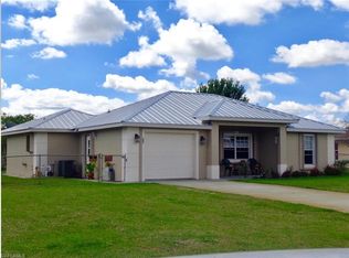 302 W Sugarland Cir, Clewiston, FL 33440