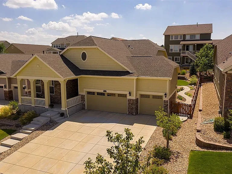 23516 E Piccolo Dr — Photo 1