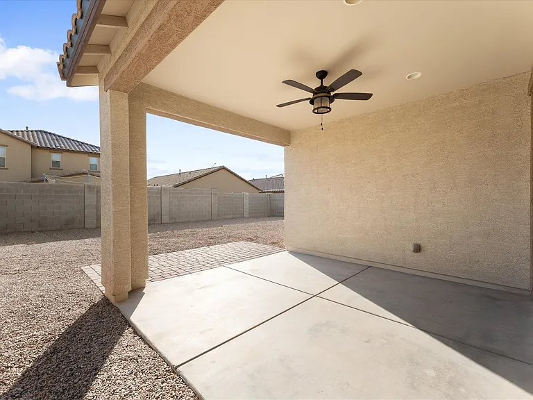 40849 W Patricia Ln — Photo 18