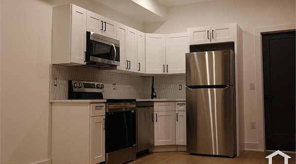 1st image of 3231 N 6th St #B