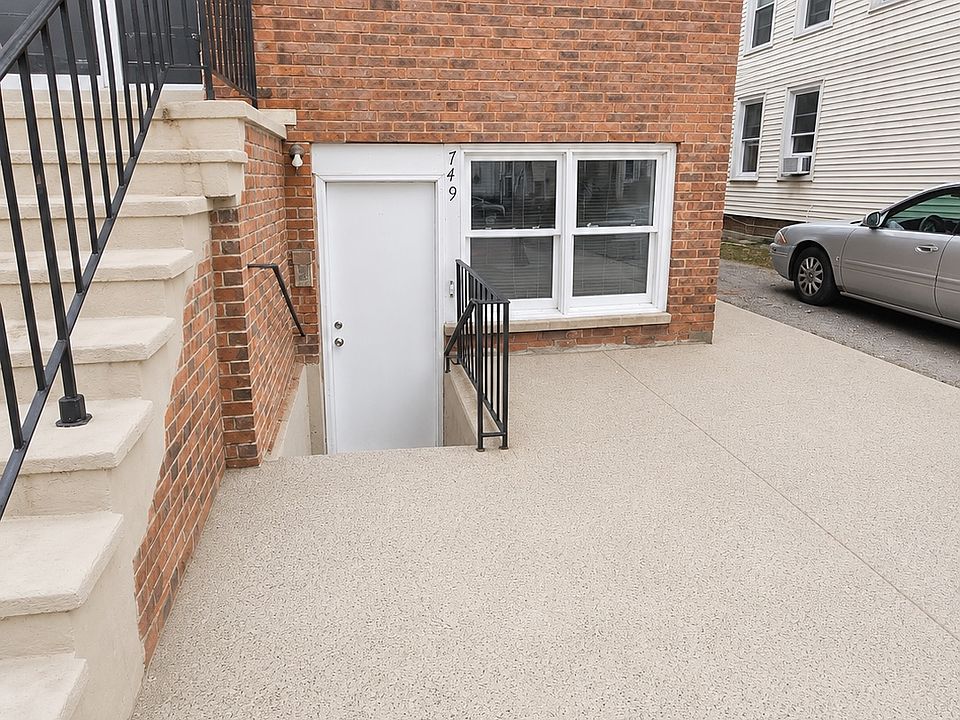 1st image of 747 Dixwell Ave #1