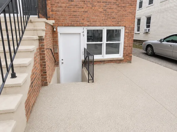 747 Dixwell Ave #1, New Haven, CT 06511
