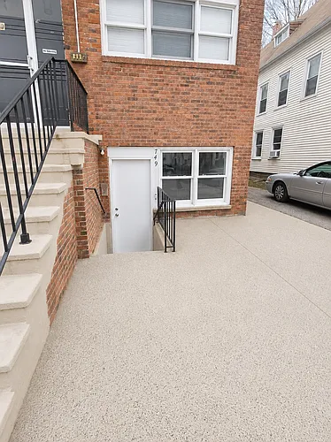 747 Dixwell Ave #1 Photo 1