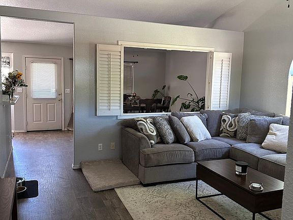 4th image of 1080 Ashley Way