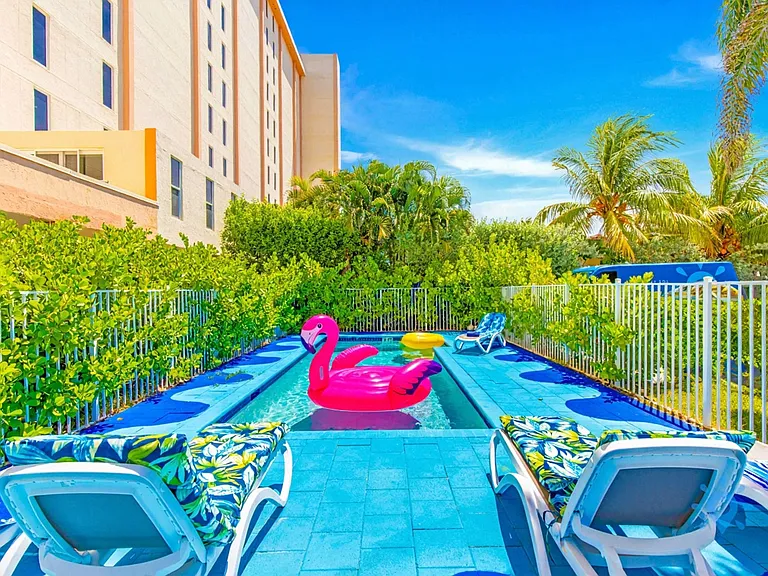 809 S Ocean Dr #ID1227349P — Photo 41