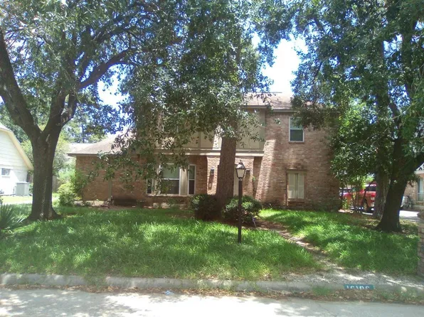 16106 Southampton Dr, Spring, TX 77379