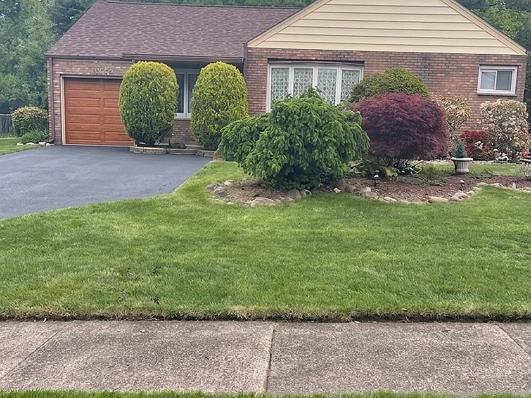 16-22 Eberlin Dr — Photo 5