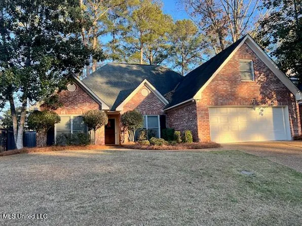 105 Pine Ridge Cir, Brandon, MS 39047