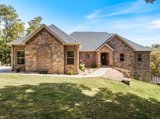 12972 Gooseberry Rd, Bentonville, AR 72712