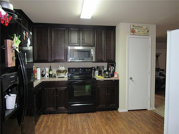4th image of 9004 Grazing Ct