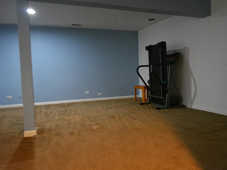 613 W Parkside Dr — Photo 13