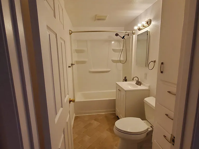 536 N Earl Rd — Photo 20