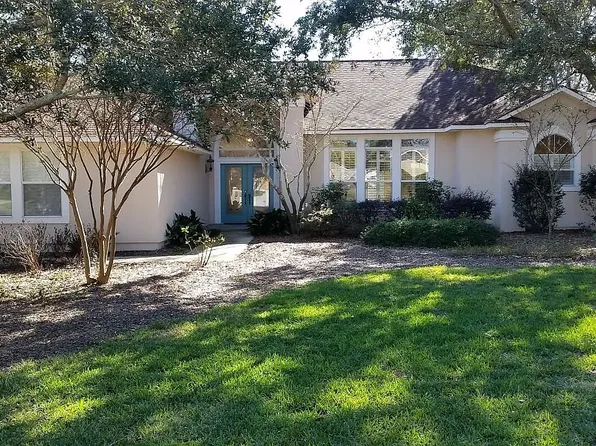 298 Plantation Hill Rd, Gulf Breeze, FL 32561