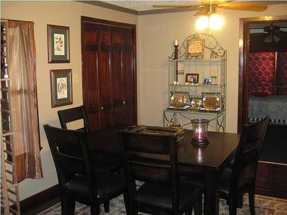 5th image of 276 Inez Dr