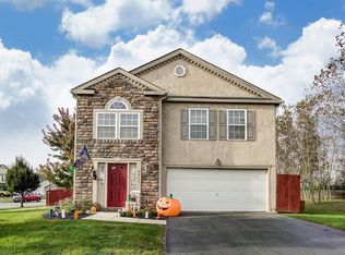 2915 Horsham Dr, Grove City, OH 43123