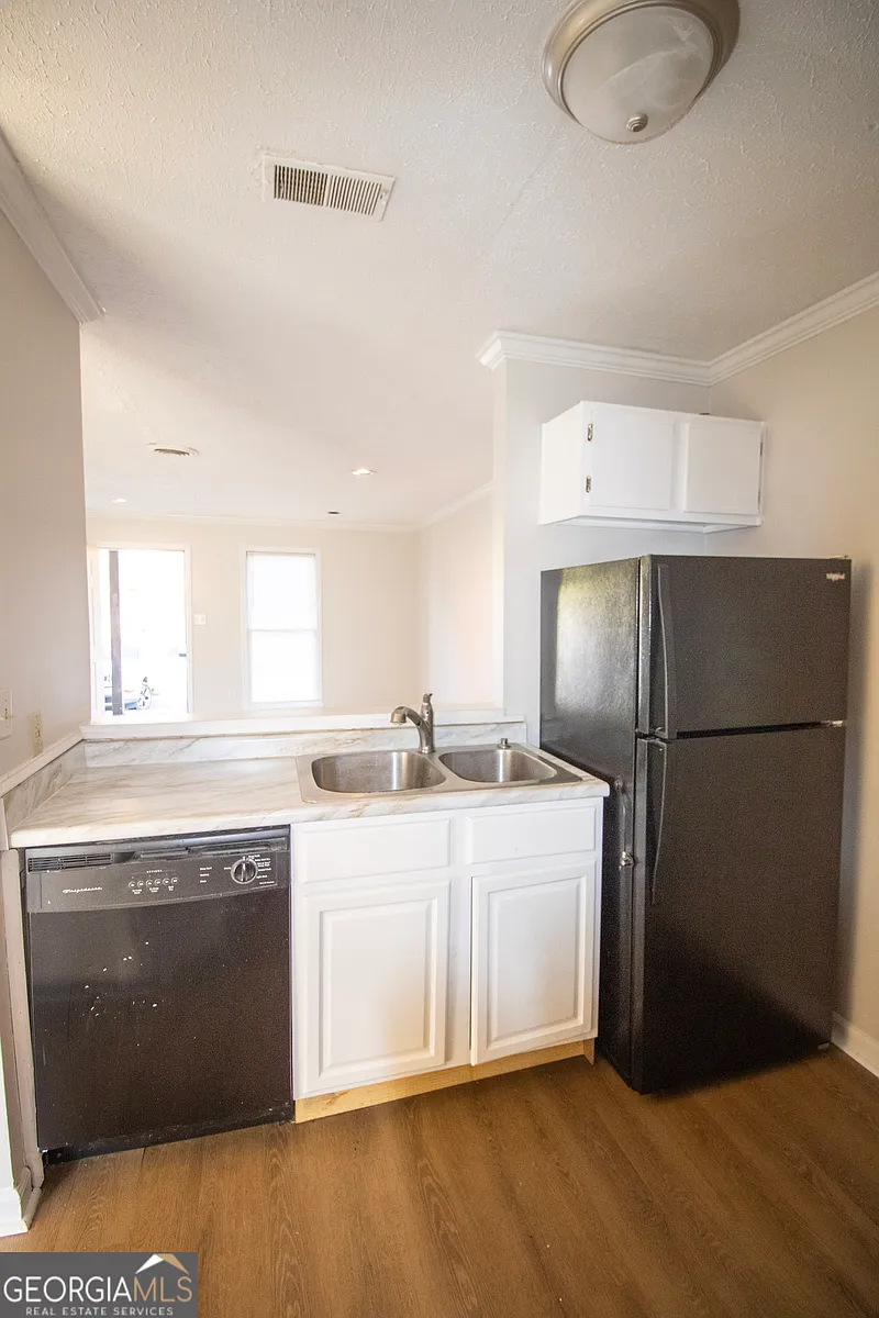 Building Photo - 1822 Chandler Rd #58