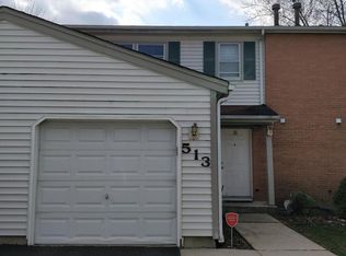 513 Racine Ln, Bolingbrook, IL 60440