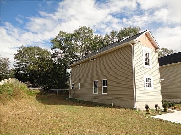 2nd image of 123 Crown Ct Lot 12